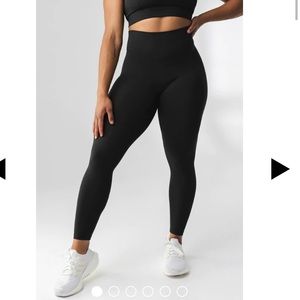 Balance athletica / vitality cloud pants. Size medium